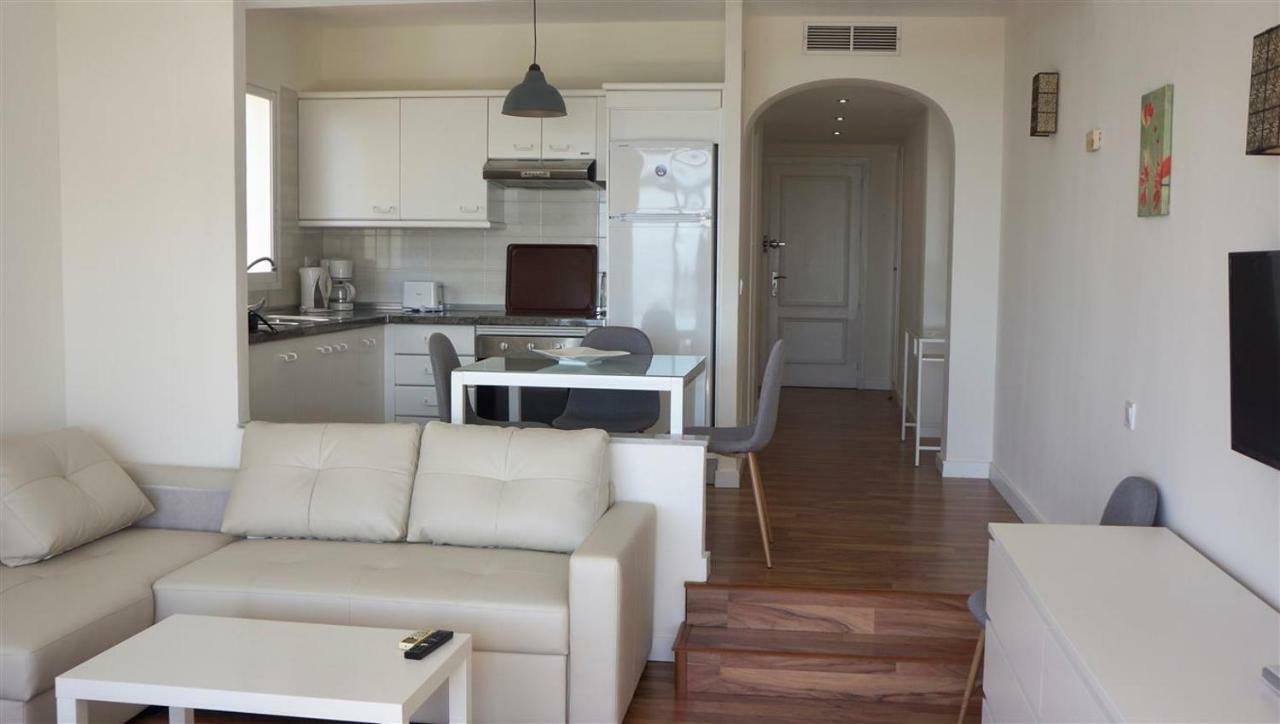 Sea View Apartment In Miraflores Sitio de Calahonda Екстериор снимка