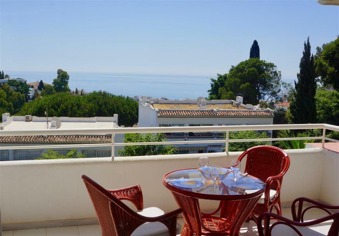 Sea View Apartment In Miraflores Sitio de Calahonda Екстериор снимка
